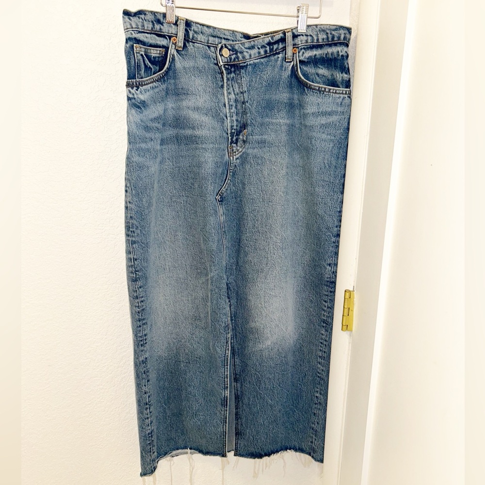 REFORMATION Jeans The Nila Long Denim Maxi Skirt in Galway Wash SZ: 31